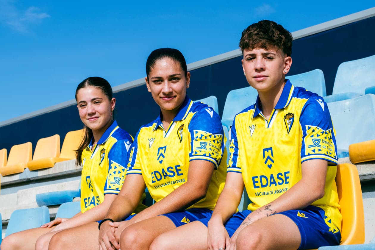 Vista en plano de un entrenamiento del Cádiz CF Femenino